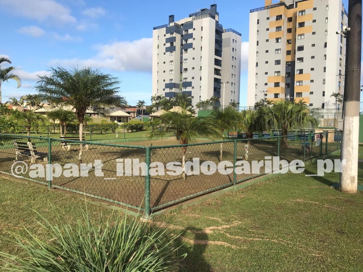 Apto Cond Ilhas Do Caribe - Pr - Beira Mar Matinhos Esterno foto