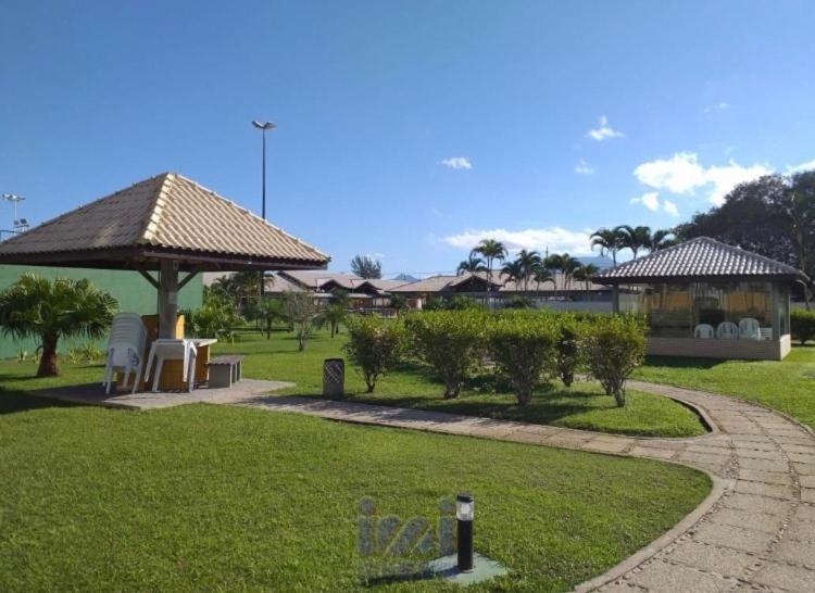 Apto Cond Ilhas Do Caribe - Pr - Beira Mar Matinhos Esterno foto